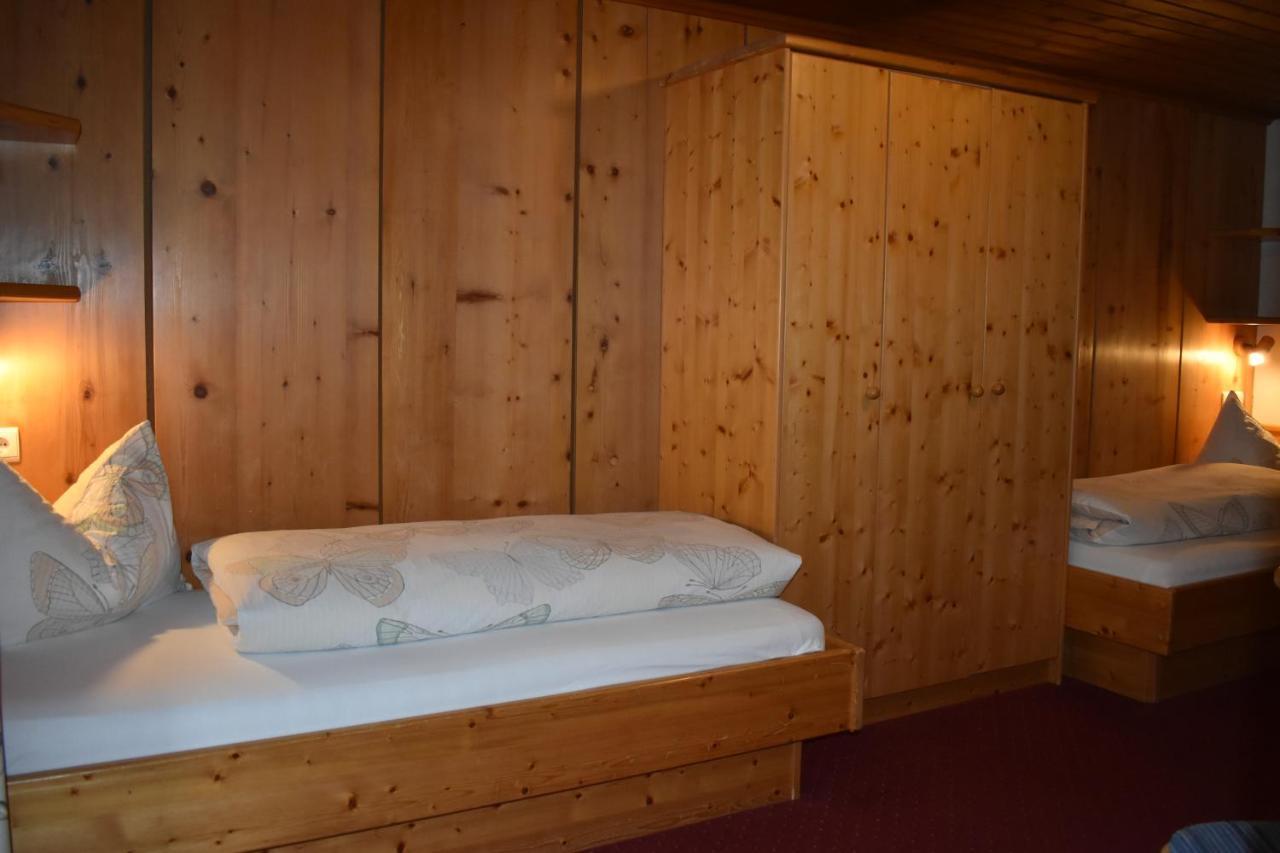 Romy'S B&B Braies  Εξωτερικό φωτογραφία